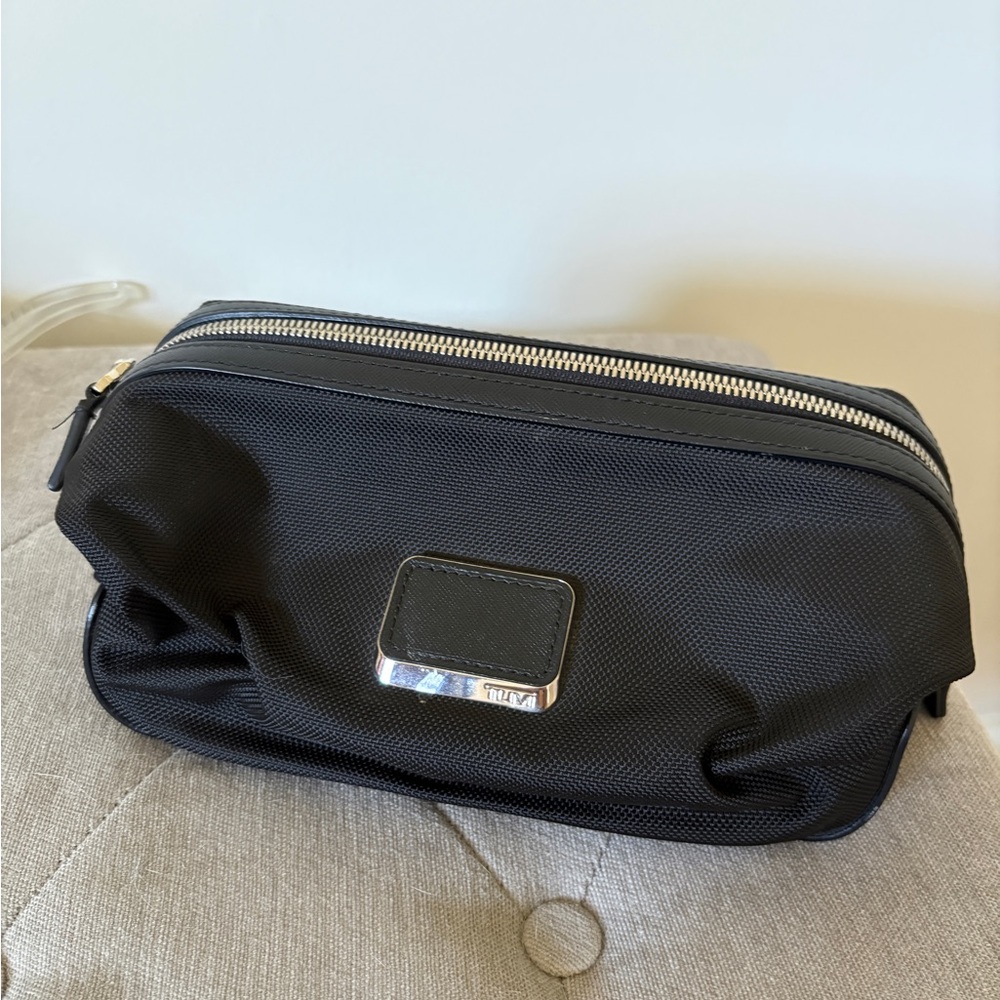 TUMI Astor Black Men's Travel Toiletry Bag
